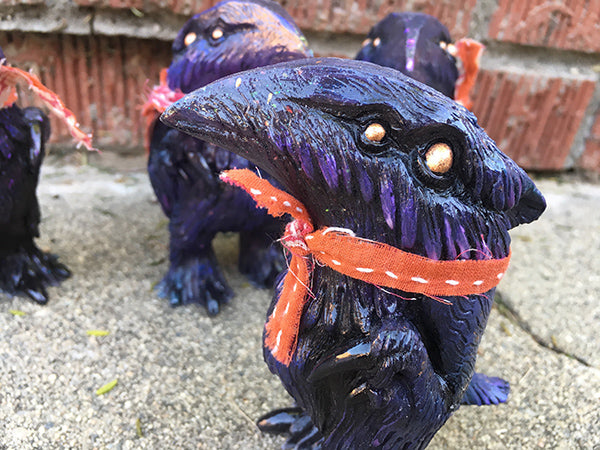 FLOCCULENT CRAW ART TOY- TRANSLUCENT GLITTERY GLOW IN THE DARK
