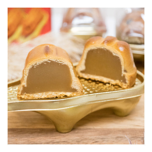 Kam Wah Golden Pig Mooncake – Lotus Paste, 3-Piece Gift Box