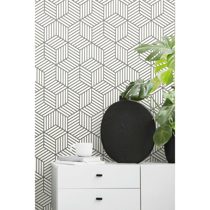 Black, White / Roll