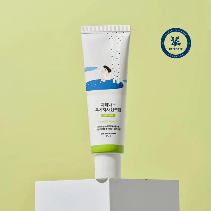 ROUND LAB 1025 Dokdo Birch Juice Moisturizing Mild Up Sunscreen واقي الشمس من راوند لاب