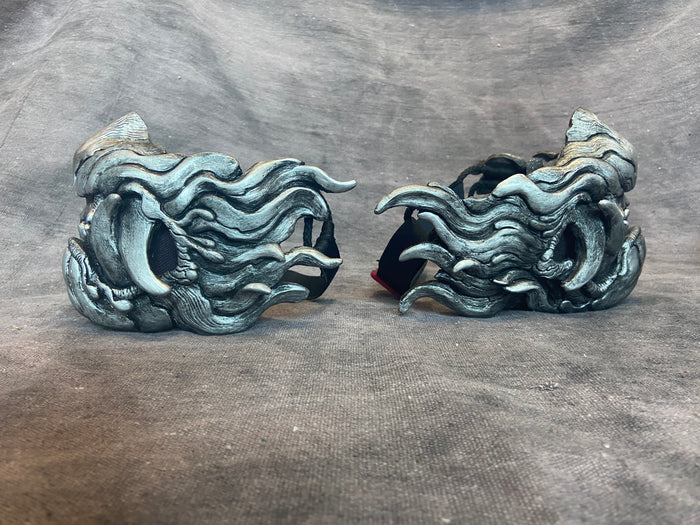 SNARL HALF MASK- ANTIQUE SILVER