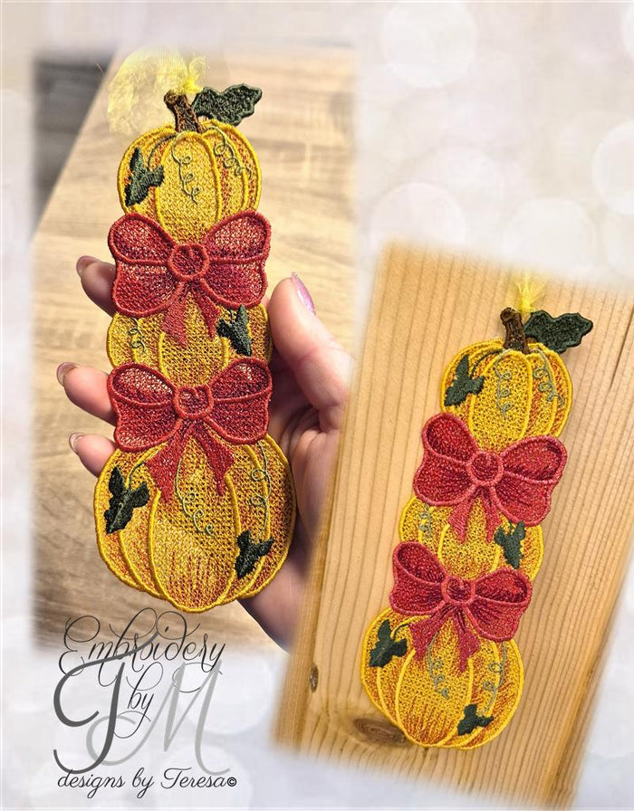 Three pumpkins / 5x7 hoop/ two variations