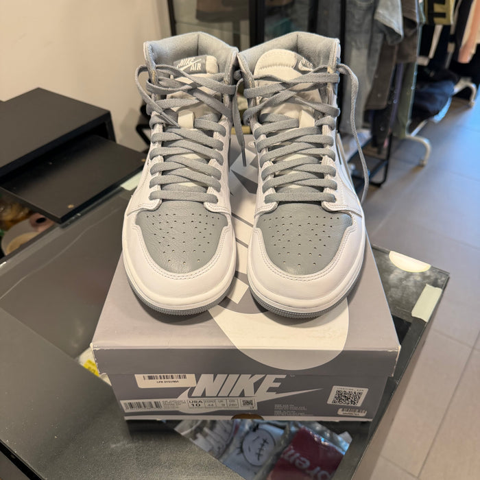 Jordan 1 Retro High OG Stealth (USADA)