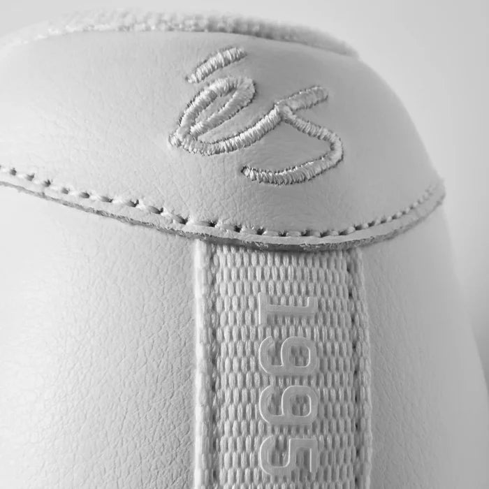 Accel 95 - White