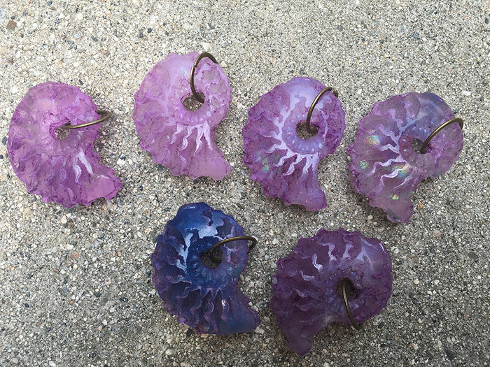 AMMONITE GLOW IN THE DARK PENDANT- TEXTURED