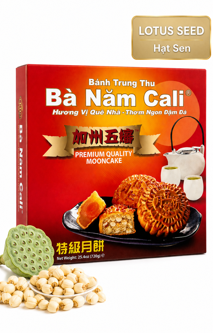Ba Nam Cali Lotus Seed Mooncake with smooth lotus seed paste and golden baked crust