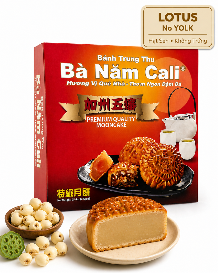 Traditional Ba Nam Cali Lotus Seed Mooncake featuring rich lotus seed filling no yolk