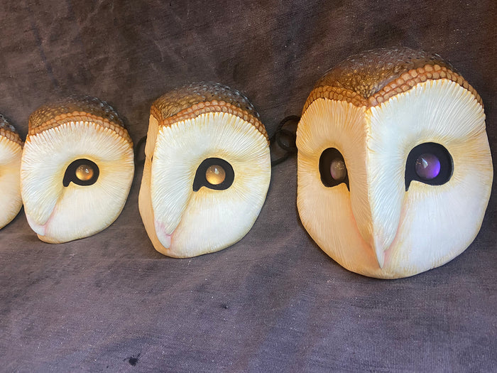 BARN OWL MASK WITH REFLECTIVE EYES