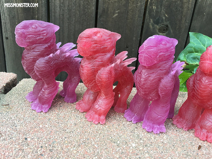 BULLNOG- CAST URETHANE BLANK FIGURE- GLOW IN THE DARK
