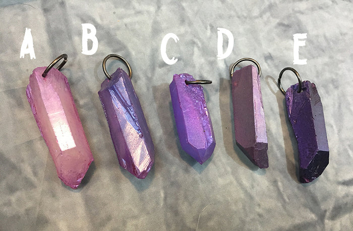 CAST CRYSTAL PENDANT