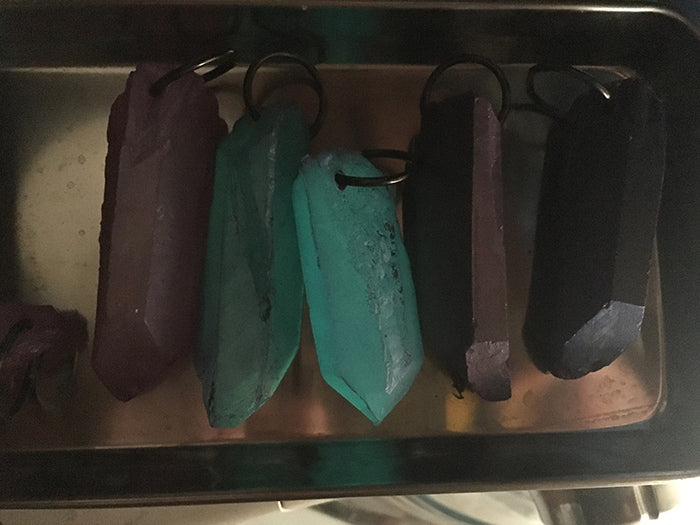 CAST CRYSTAL PENDANT