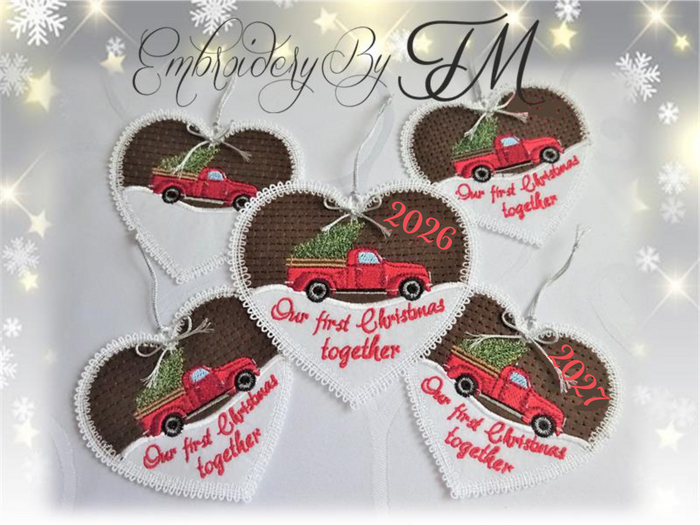 Christmas heart Red truck / two sizes /combination felt and lace