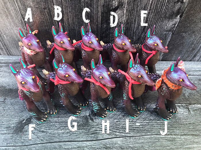CRAGNOG CAST FIGURE- PURPLE IRIDESCENT