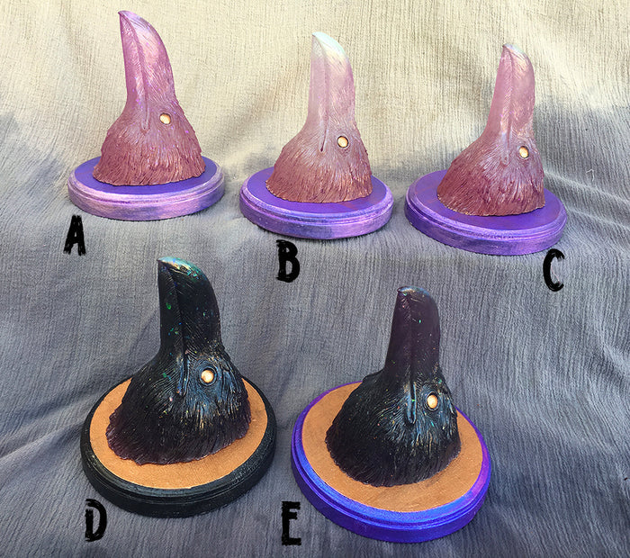 CRYSTAL RAVEN GLOW IN THE DARK WALL BUST