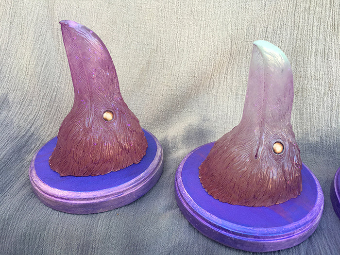 CRYSTAL RAVEN GLOW IN THE DARK WALL BUST