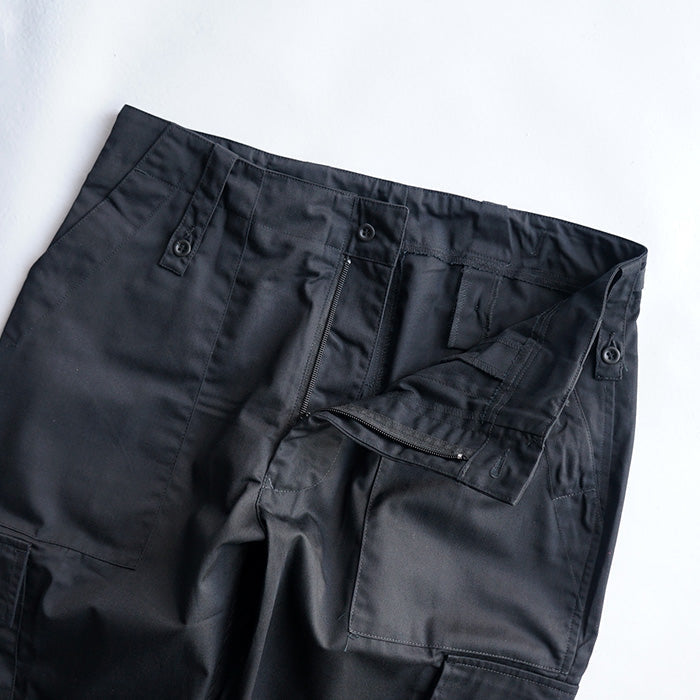 DEADSTOCK　UK ARMY LIGHT WEIGHT CARGO PANTS