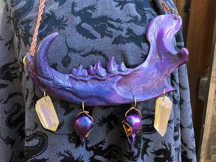 DUST BEAST FANTASY NECKLACE- RED/PURPLE COLORSHIFT