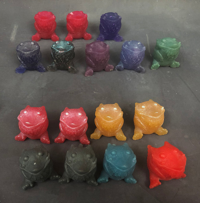 FAFFNUFF CAST FIGURE