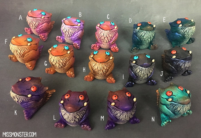 FAFFNUFF PAINTED CAST FIGURE