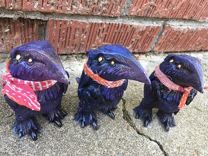 FLOCCULENT CRAW ART TOY- TRANSLUCENT GLITTERY GLOW IN THE DARK