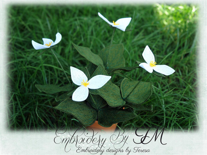 Flower Trillium 3D / 4x4 hoop