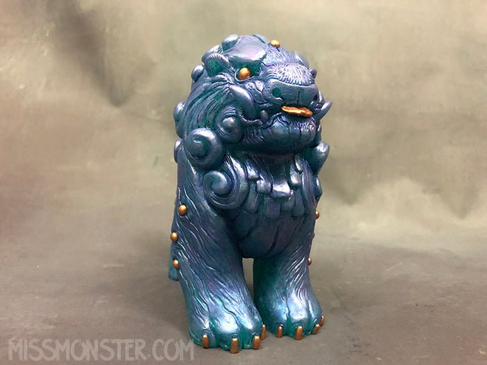 FOO DOG BLEP- SOLID IRIDESCENT FIGURE