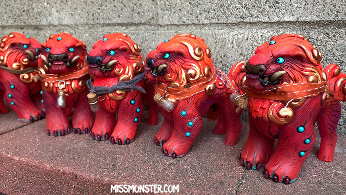 FOO DOG BLEP PAINTED GLOW IN THE DARK FIGURE
