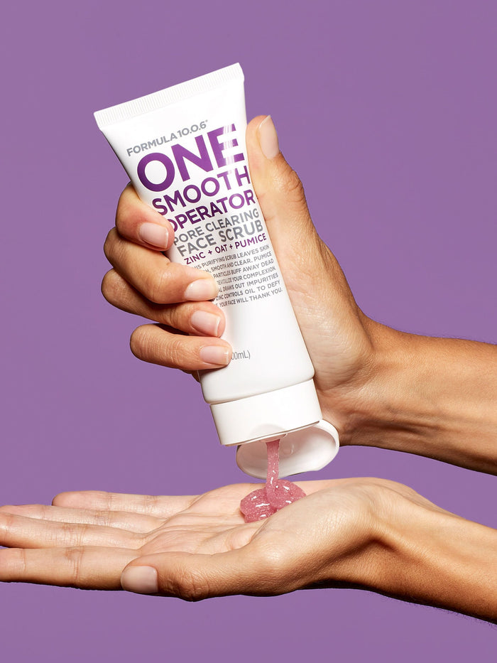 FORMULA 10.0.6 One Smooth Operator Pore Clearing Face Scrub Zinc + Oat + Pumice غسول مقشر للبشرة