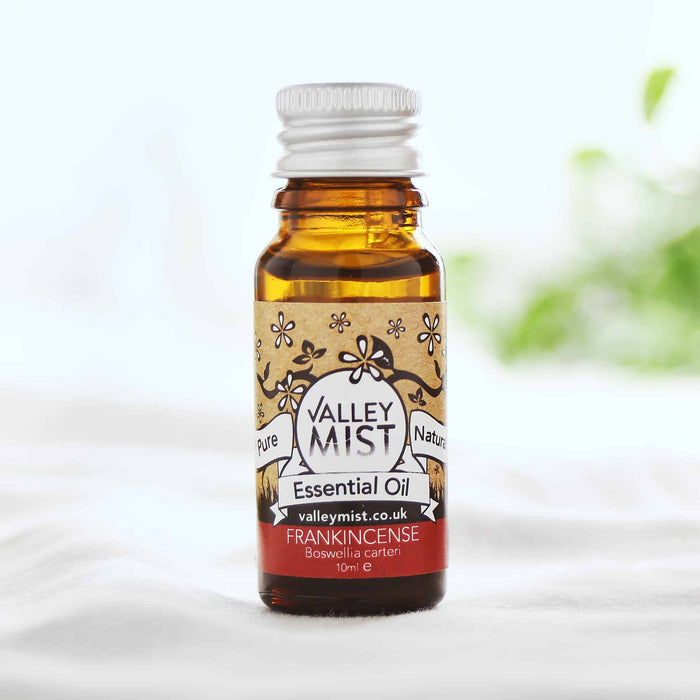 Frankincense essential oil glass bottle with aluminium cap – Valley Mist