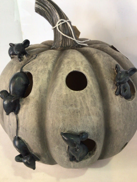 Frontgate Halloween Gray Resin Pumpkin Mice Holiday Item