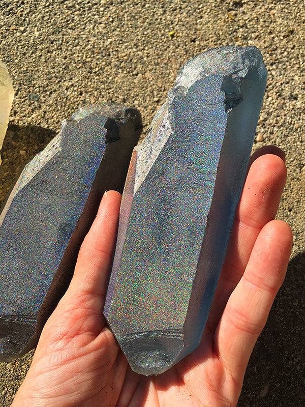GLOW IN THE DARK CAST URETHANE CRYSTAL