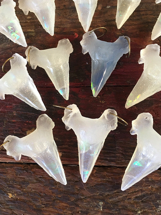 GLOW IN THE DARK URETHANE FOSSIL SHARK TOOTH PENDANT- LARGE