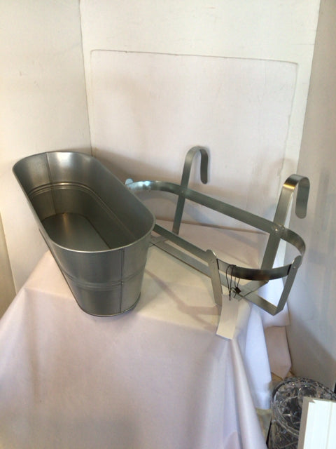 IKEA Oval Silver Metal Fence Pot