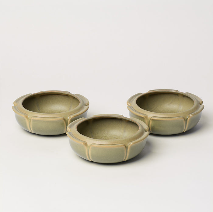 Large Flower Dish, Thyme