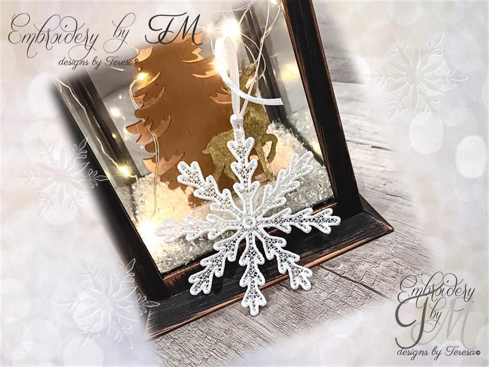 Large set Christmas snowflakes