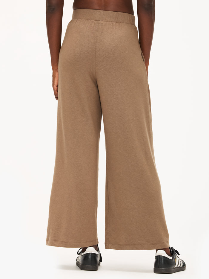 Leset Lauren Crop Pleated Pocket Pant