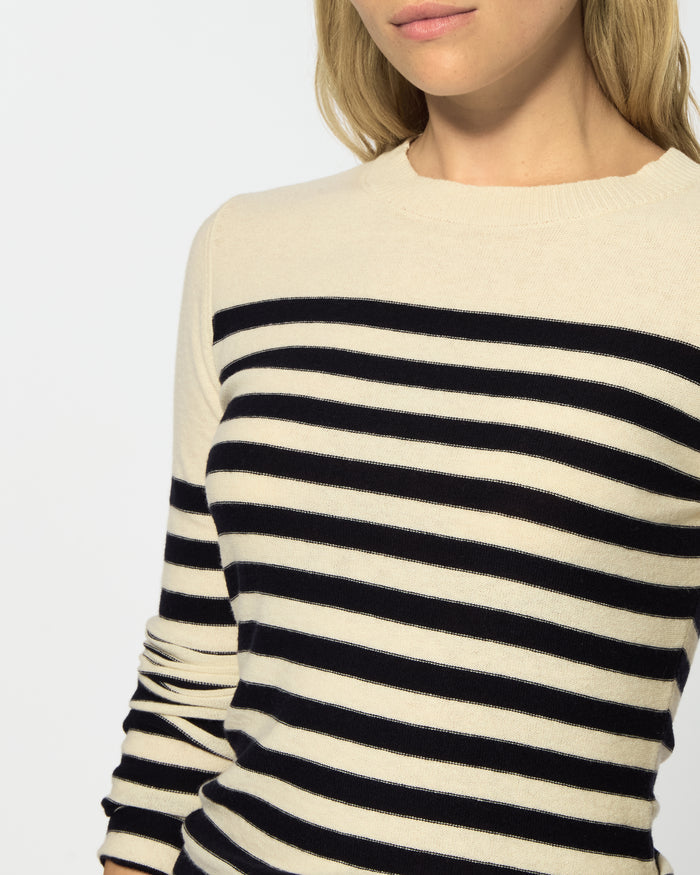 Merino Wool Striped Fitted Jumper - Cream / Navy Blue