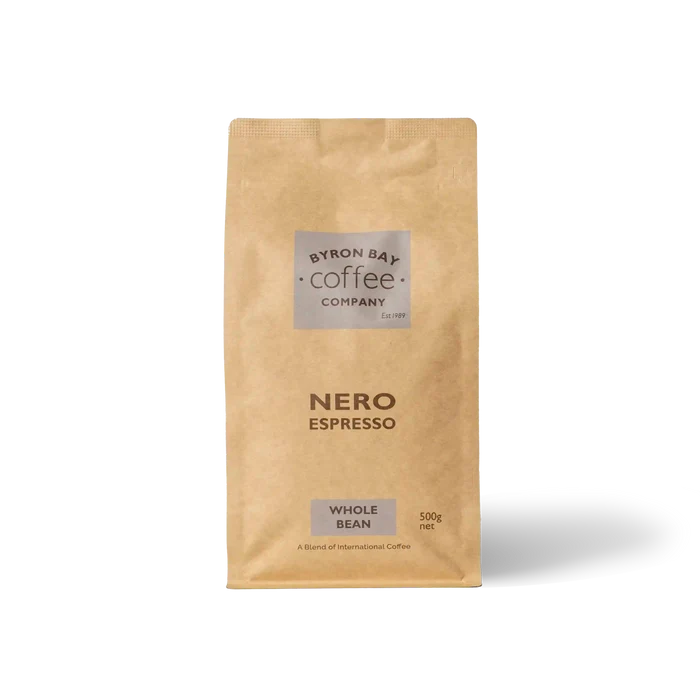 Bag of Nero Espresso coffee with honeycomb and hazelnut aroma