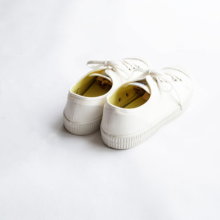 NOVESTA　STAR MASTER CLASSIC 10 WHITE