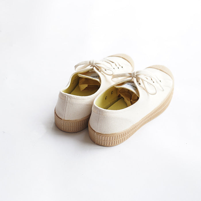 NOVESTA　STAR MASTER CLASSIC 99 BEIGE
