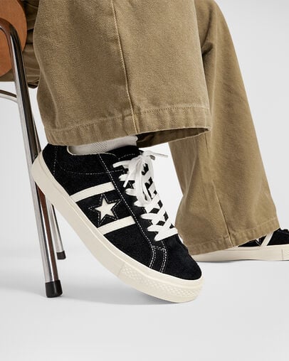 One Star Academy Pro Low - Black / Egret