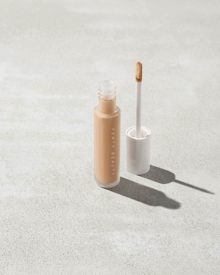 Pro Filt'r Instant Retouch Concealer shown in shade 280
