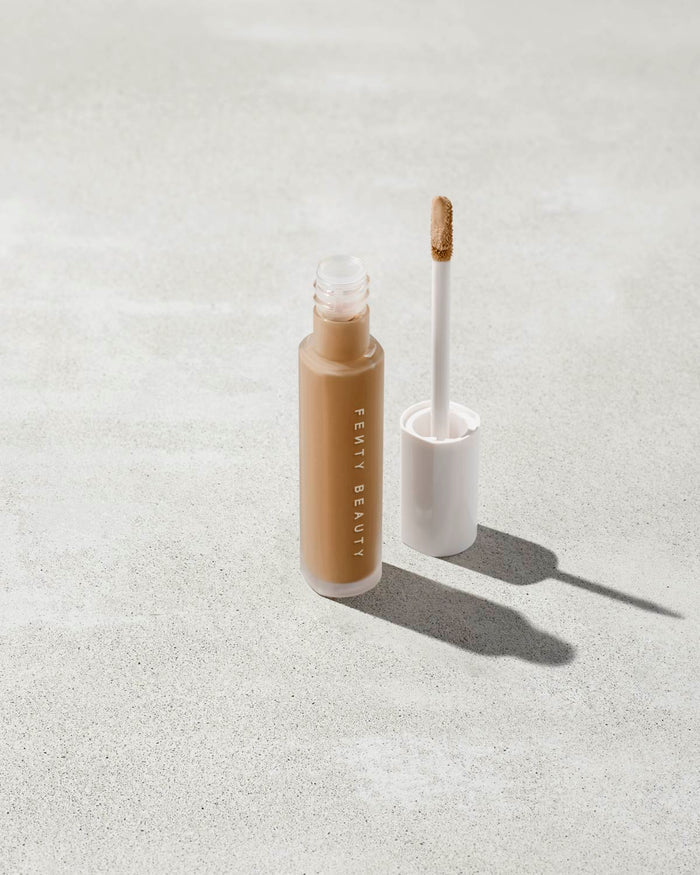 Pro Filt'r Instant Retouch Concealer shown in shade 330
