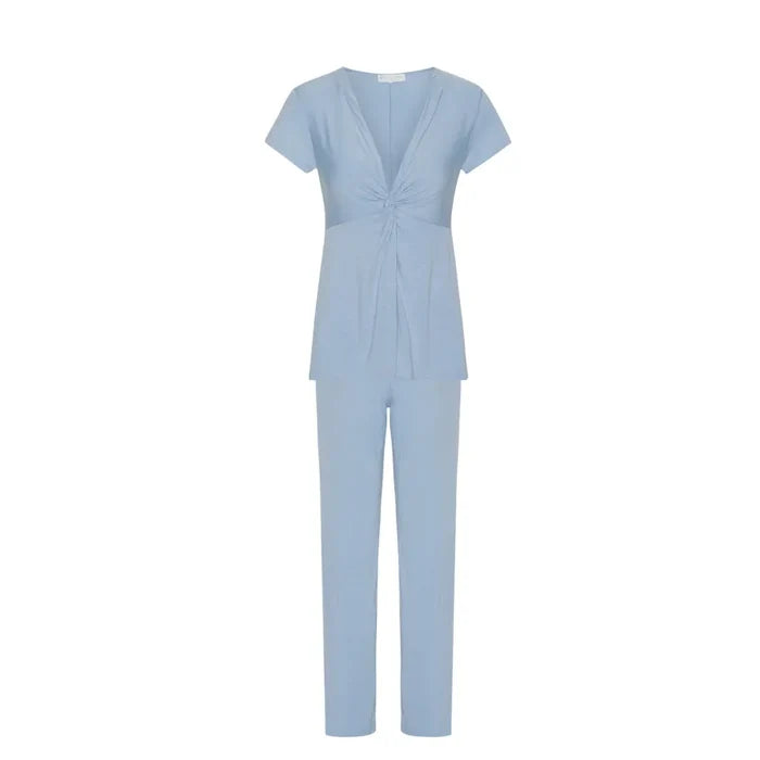 Pyjamas i lyseblå til kvinder