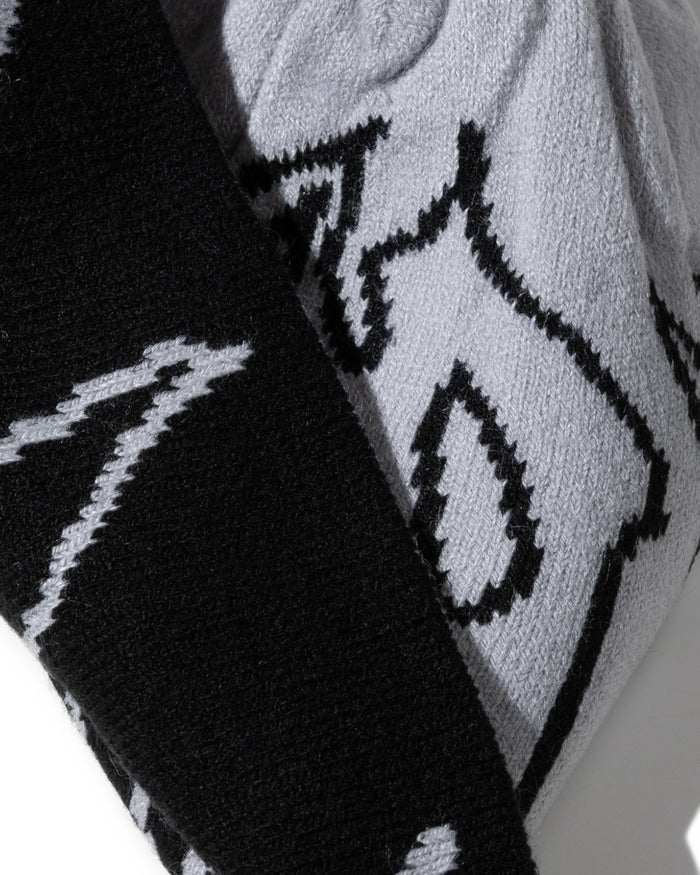 Razor Reversible Skull Beanie - Black / Grey