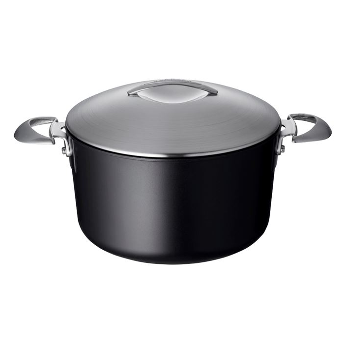 SCANPAN PROFESSIONAL 6.5-QUART COVERED DUTCH OVEN