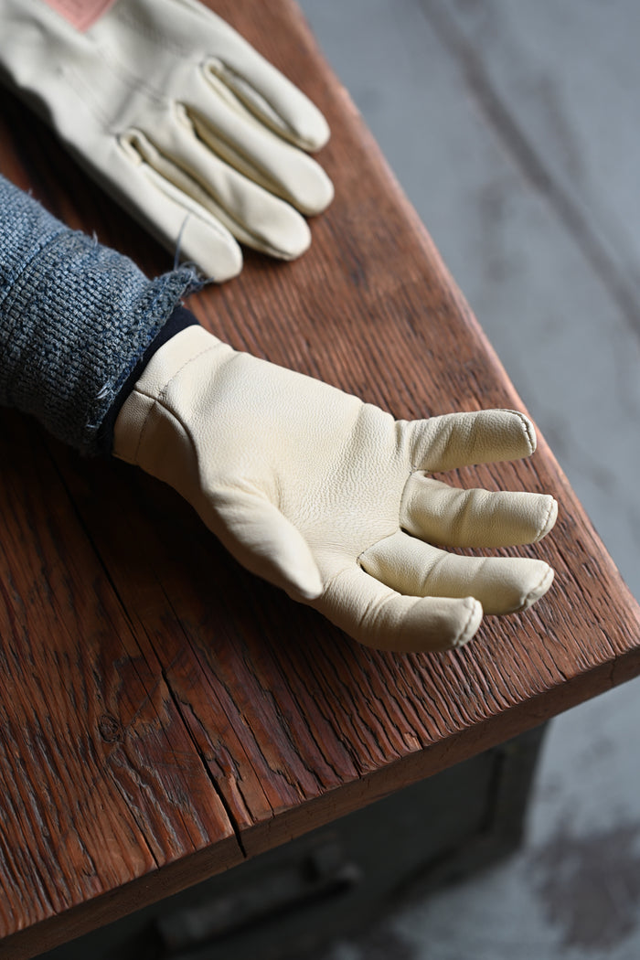 **SECONDS** Hawkins Gloves - Goatskin