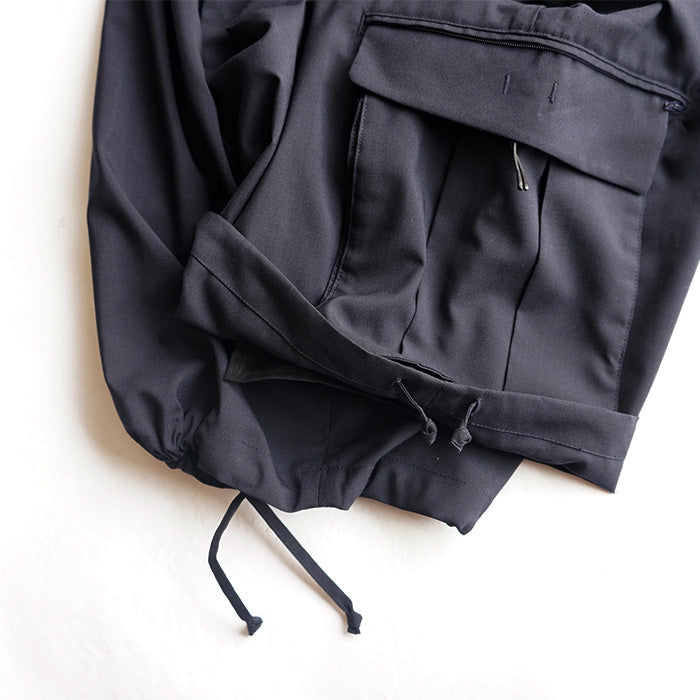 Si　2WAY WASHABLE WOOL TOROPICAL CARGO SHORT