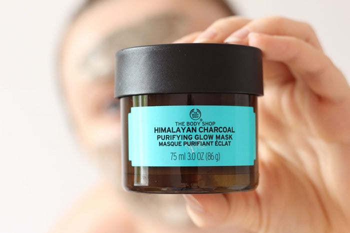 THE BODY SHOP Himalayan Charcoal Purifying Glow Mask قناع طيني بالفحم