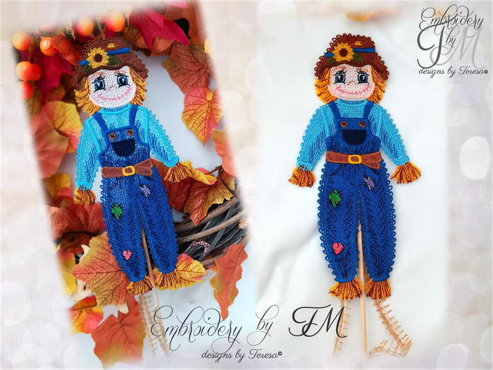 The Scarecrow No.2/6x10 and 5x7 hoop/two variations